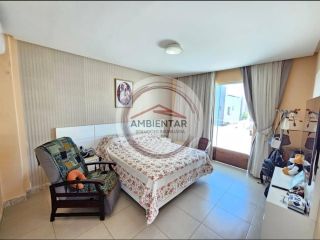 Linda casa com 4/4, sendo 2 suites na Aruana