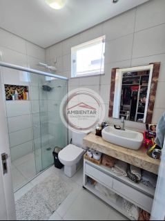 Linda casa com 4/4, sendo 2 suites na Aruana