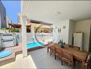 Linda casa com 4/4, sendo 2 suites na Aruana