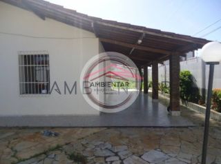 Linda casa pra Alugar na coroa do meio
