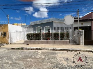 Linda casa à venda no Suissa