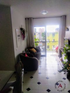 Vendo Apt enfrente ao Assaí na  AV. Adélia franco