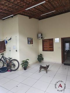 Vendo ótima casa no Conj.Padre Pedro/ Santa Maria