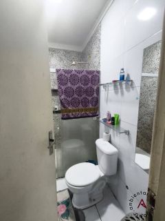 Vendo ótima casa no Conj.Padre Pedro/ Santa Maria