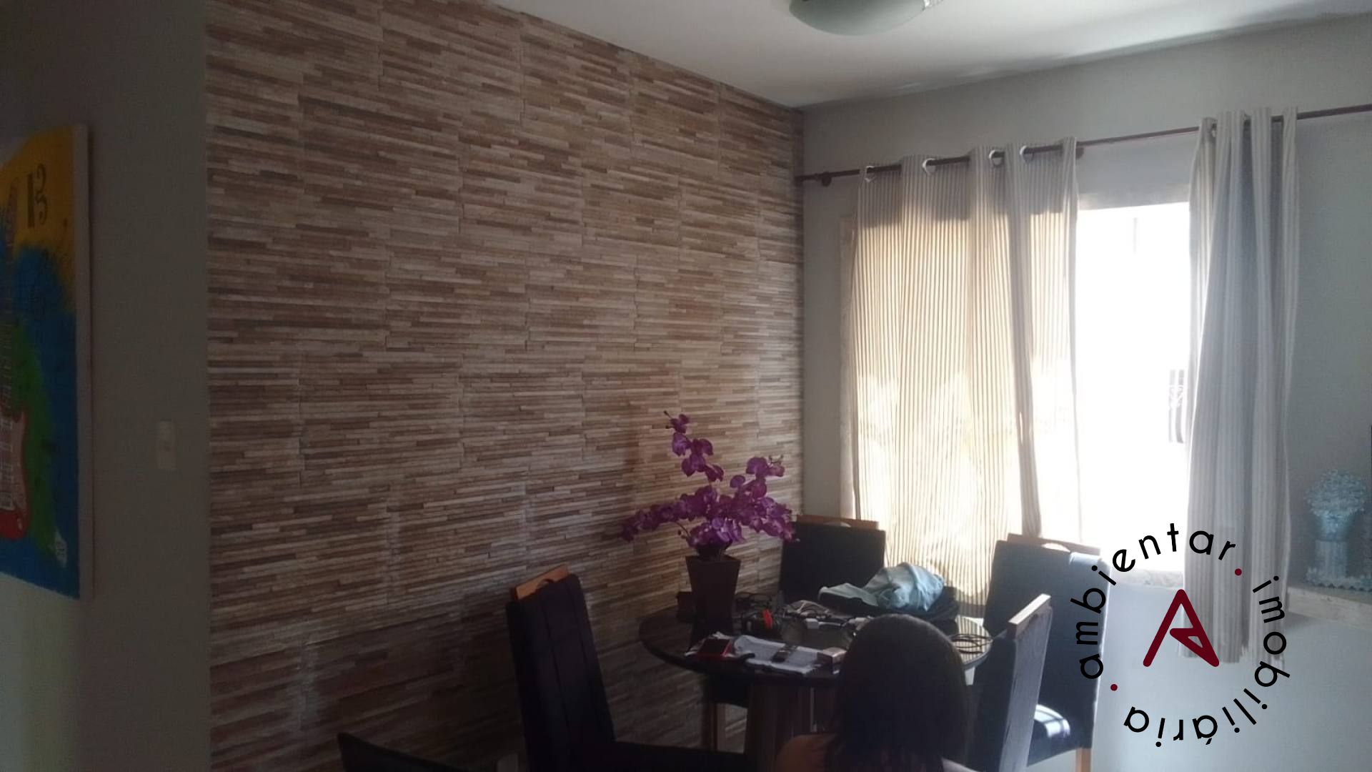 Apartamento reformado no Cond. Praias do Forte/ Farolândia