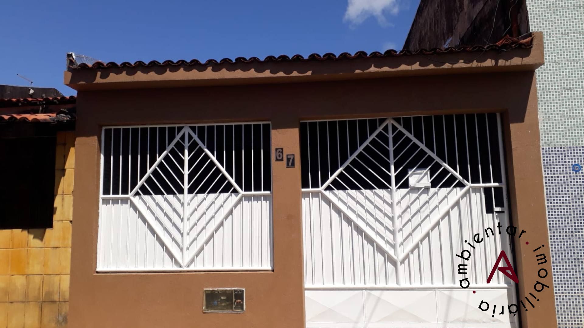 Vendo ou Troco casa no conj. Castelo Branco