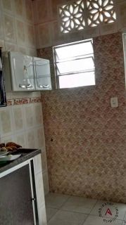 Vendo ou Troco casa no conj. Castelo Branco