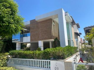Vendo Casa de alto padrão no cond Melício Machado