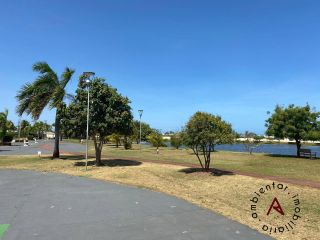Vendo Casa de alto padrão no cond Melício Machado