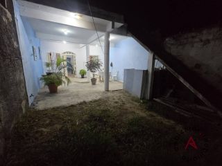 Vendo casa lageada no Albano Franco