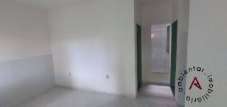 Vendo excelentes casas na Coroa do Meio