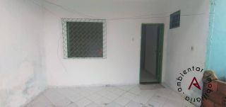 Vendo excelentes casas na Coroa do Meio