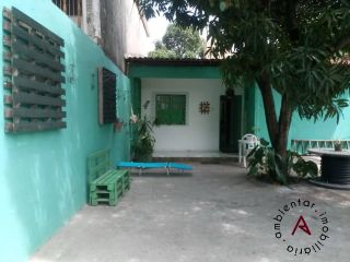 Vendo excelentes casas na Coroa do Meio