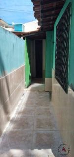 Vendo excelentes casas na Coroa do Meio