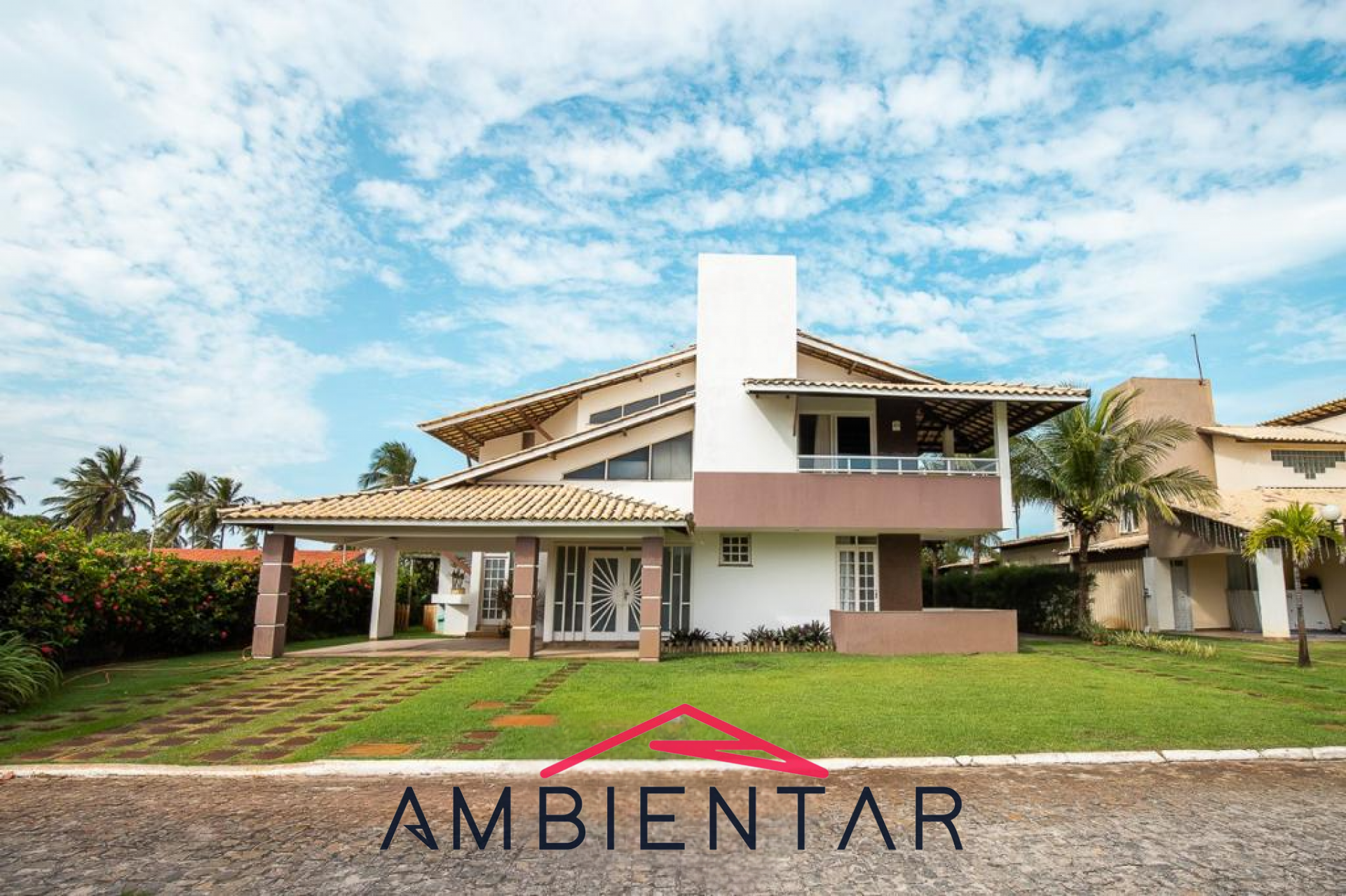 Casa de Condomínio Para Vender com 5 quartos 3 suítes no bairro Mosqueiro em Aracaju