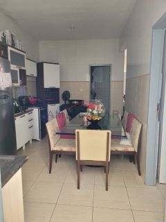 Casa Para Vender com 2 quartos no bairro Santos Dumont em Aracaju