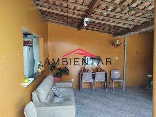 Casa Para Vender com 3 quartos no bairro Santa Lúcia em Aracaju