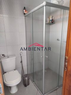 Casa Para Vender com 3 quartos no bairro Santa Lúcia em Aracaju