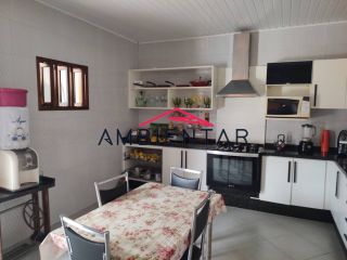 Casa Para Vender com 3 quartos no bairro Santa Lúcia em Aracaju