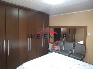 Casa Para Vender com 3 quartos no bairro Santa Lúcia em Aracaju