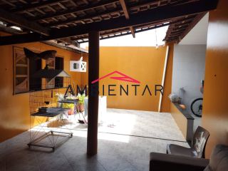 Casa Para Vender com 3 quartos no bairro Santa Lúcia em Aracaju