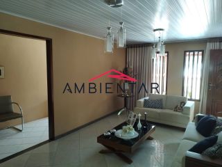 Casa Para Vender com 3 quartos no bairro Santa Lúcia em Aracaju