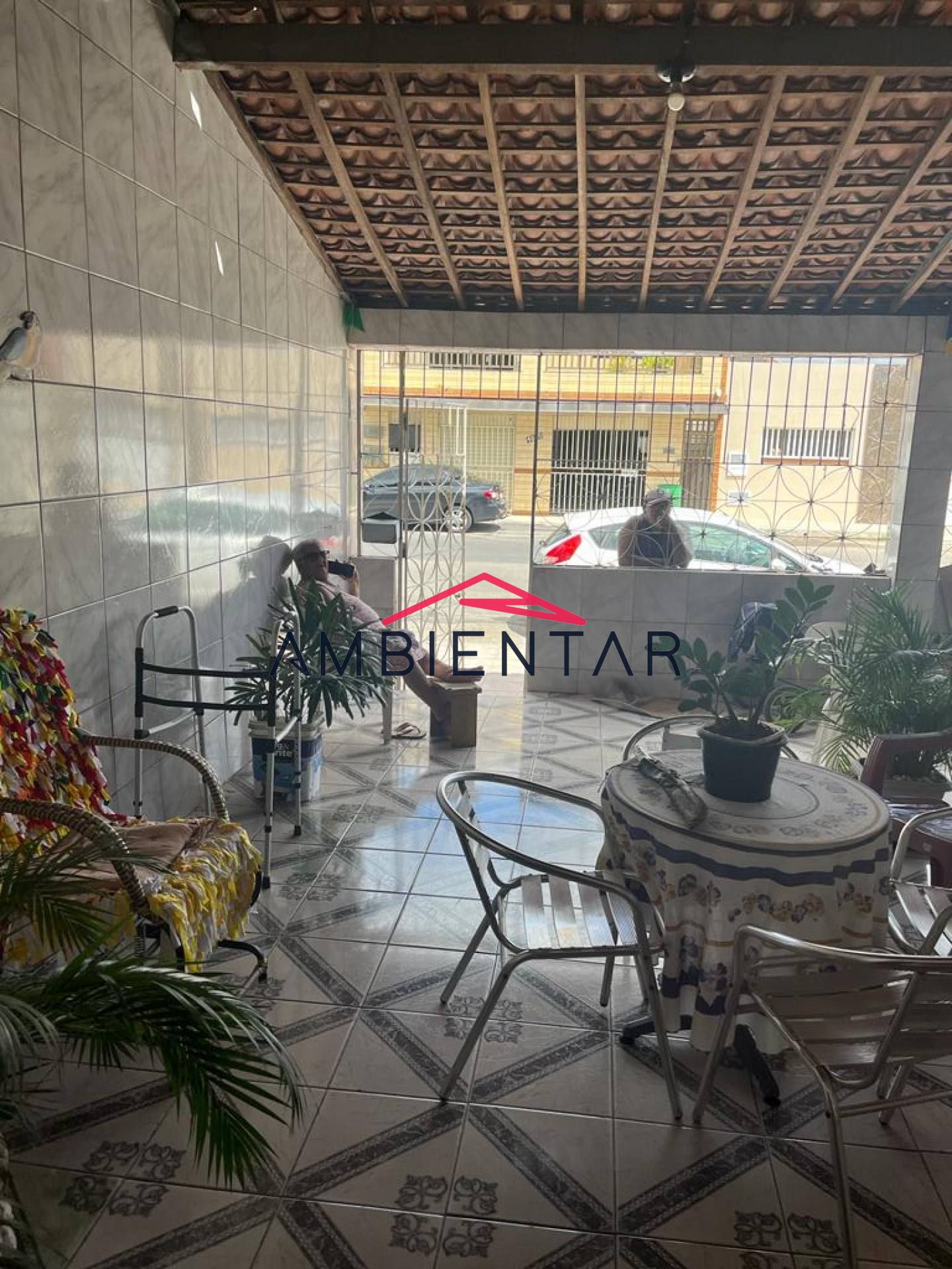 Casa Para Vender com 3 quartos no bairro Bugio em Aracaju