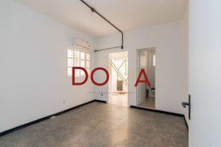 Vende apartamento com 46m², 2 dormitórios, 1 vaga, no Bairro Bom fim, Porto Alegre.