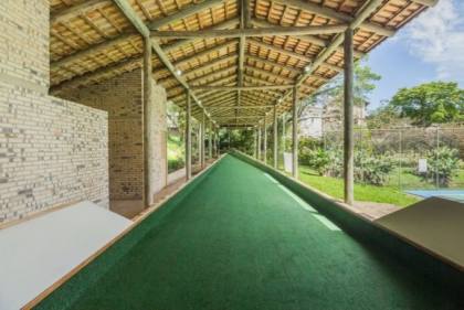 Venda casa em condomínio com 609m², 6 dormitórios, 4 vagas, Bairro Cavalhada, Porto Alegre.