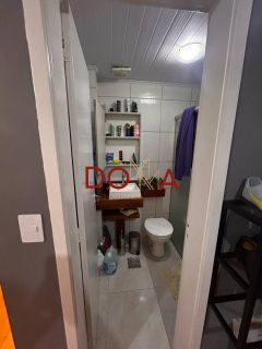 Vende Apartamento JK com 28m², Centro, Porto Alegre.
