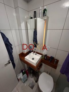 Vende Apartamento JK com 28m², Centro, Porto Alegre.
