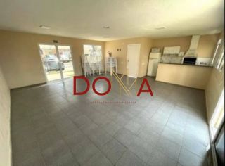 Vende Apartamento com 41m², 2 dormitórios, 1 vaga, Bairro Estância Velha, Canoas.