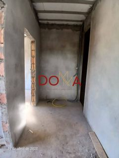 Vende Casa com 71m². 2 dormitórios, Barra Valha, Santa Catarina.