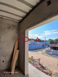 Vende Casa com 71m². 2 dormitórios, Barra Valha, Santa Catarina.
