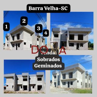 Vende Casa com 71m². 2 dormitórios, Barra Valha, Santa Catarina.