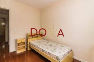 Vende Apartamento com 88m², 2 dormitórios, 1 vaga, Bairro Medianeira, Porto Alegre.