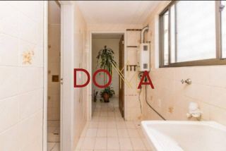Vende Apartamento com 88m², 2 dormitórios, 1 vaga, Bairro Medianeira, Porto Alegre.