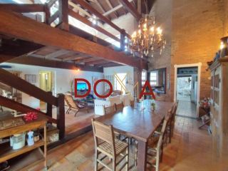 Vende Casa com 4 dormitórios, 2 suítes, 3 vagas, Imbé/RS