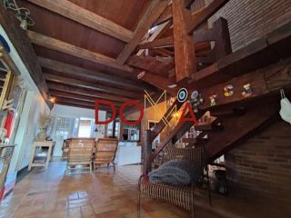 Vende Casa com 4 dormitórios, 2 suítes, 3 vagas, Imbé/RS
