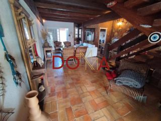 Vende Casa com 4 dormitórios, 2 suítes, 3 vagas, Imbé/RS