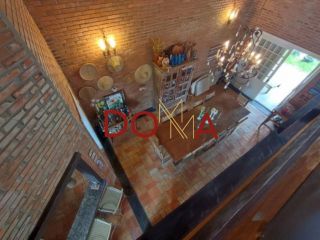 Vende Casa com 4 dormitórios, 2 suítes, 3 vagas, Imbé/RS