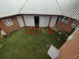 Vende Casa com 4 dormitórios, 2 suítes, 3 vagas, Imbé/RS