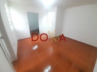 Vende Apartamento com 57m², 2 dormitórios, Cidade Baixa, Porto Alegre.