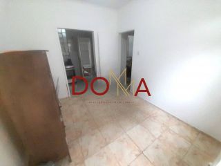 Vende Apartamento com 57m², 2 dormitórios, Cidade Baixa, Porto Alegre.