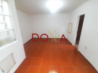 Vende Apartamento com 57m², 2 dormitórios, Cidade Baixa, Porto Alegre.