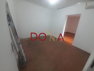 Vende Apartamento com 57m², 2 dormitórios, Cidade Baixa, Porto Alegre.