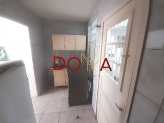 Vende Apartamento com 57m², 2 dormitórios, Cidade Baixa, Porto Alegre.