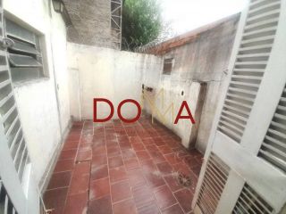 Vende Apartamento com 57m², 2 dormitórios, Cidade Baixa, Porto Alegre.