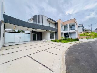 Exclusividade e Conforto no CONDOMINIO MORADA DOS PASSAROS – Casa na Ponta Negra:
