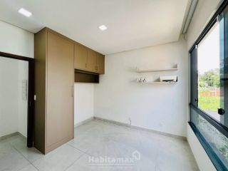 Viva com Estilo e Conforto na Ponta Negra – Casa Moderna com energia solar no Morada dos Pássaros.